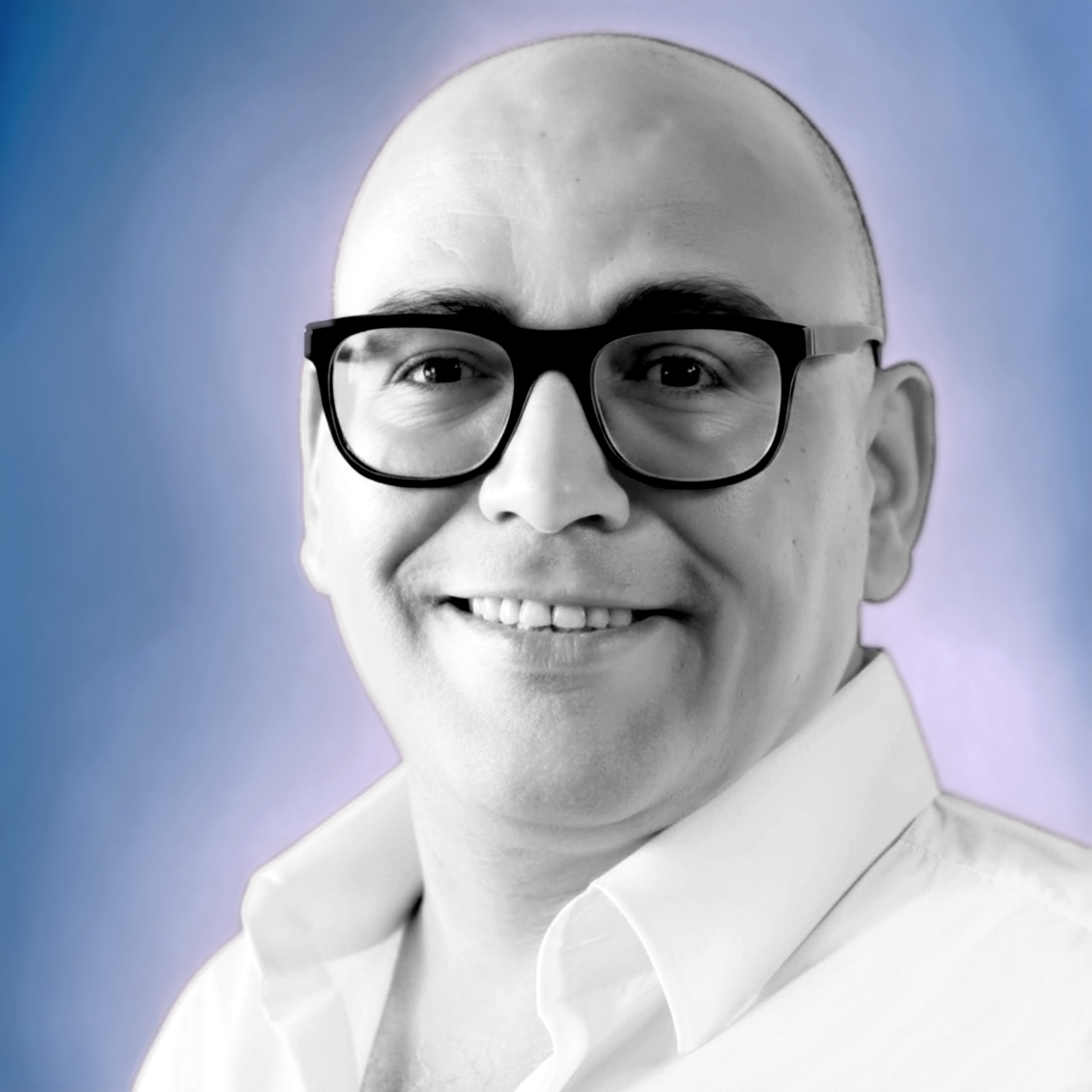 portrait-mohammed-reda-khiar-voix-off-narrateur-doublage-français-arabe-anglais-mena